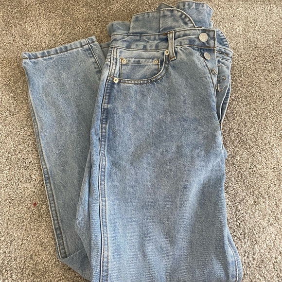 Ruffle PaperBag Denim Jeans - Picture 2 of 5